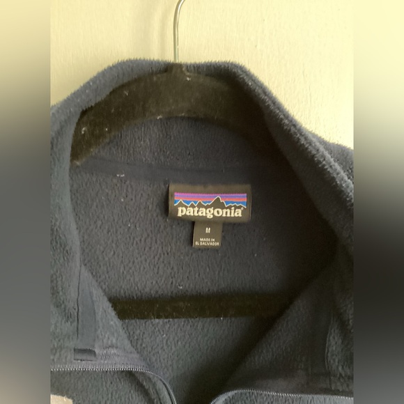 Patagonia Navy Blue fleece for UPenn 1/4 Zip - Picture 5 of 7